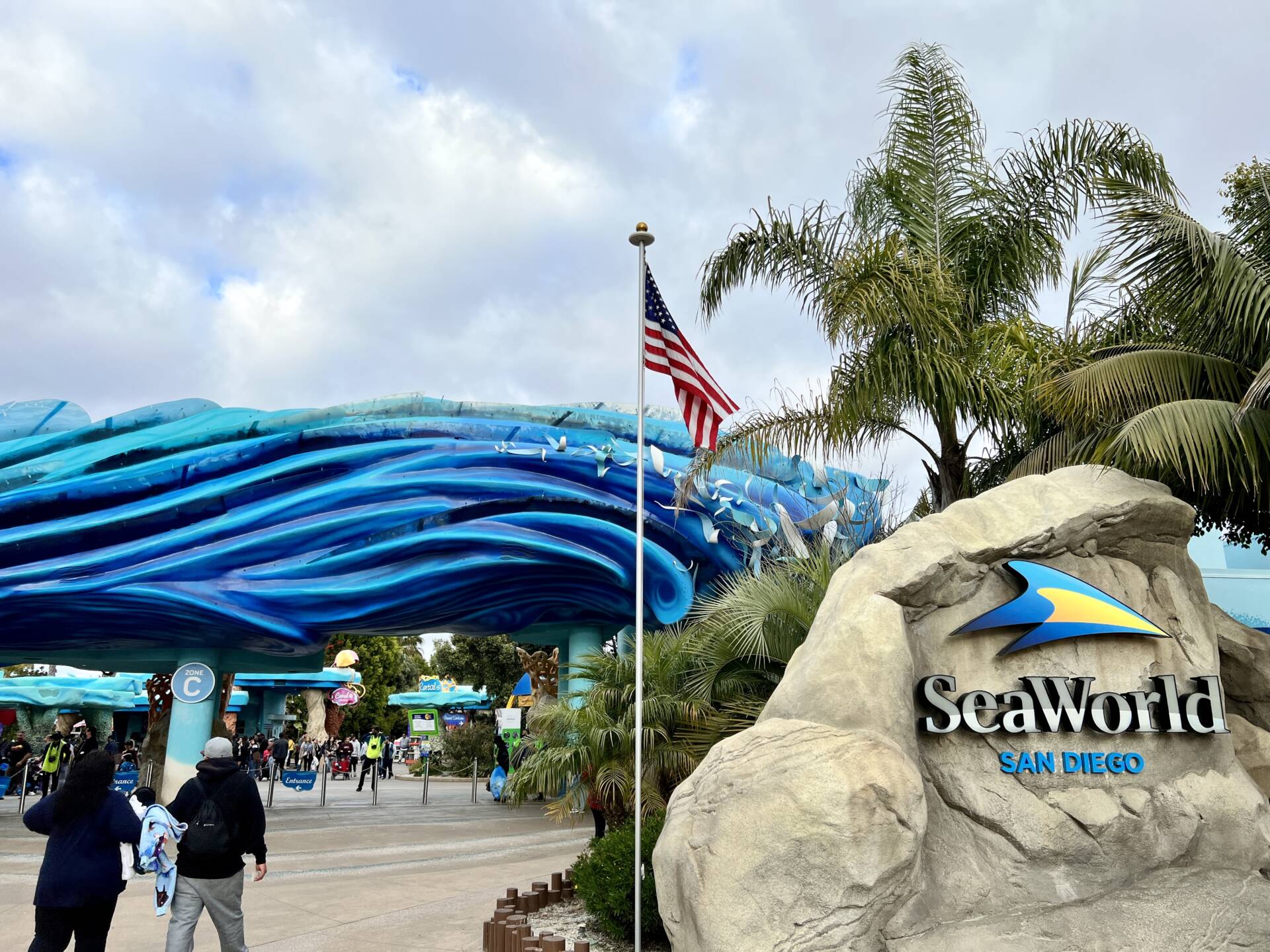 7 SeaWorld Family Friendly Attractions